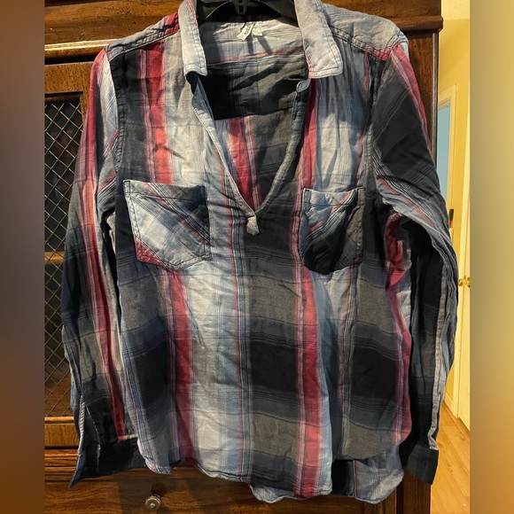 Mudd Checkered Shirt vneck Red and white - Picture 1 of 4